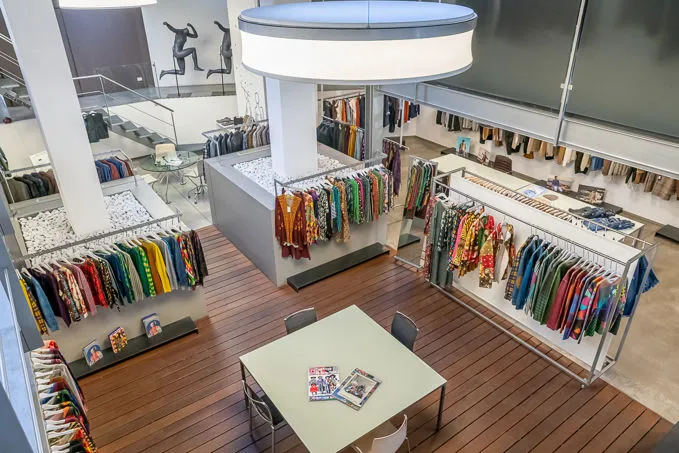 Interno Showroom Negretto